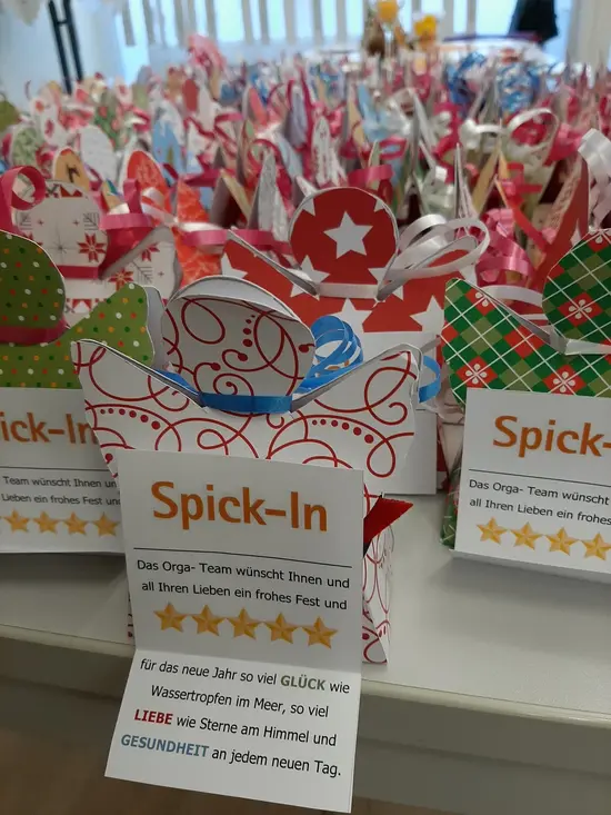 Weihnachtsengel mit Grußkarte selbstgemacht