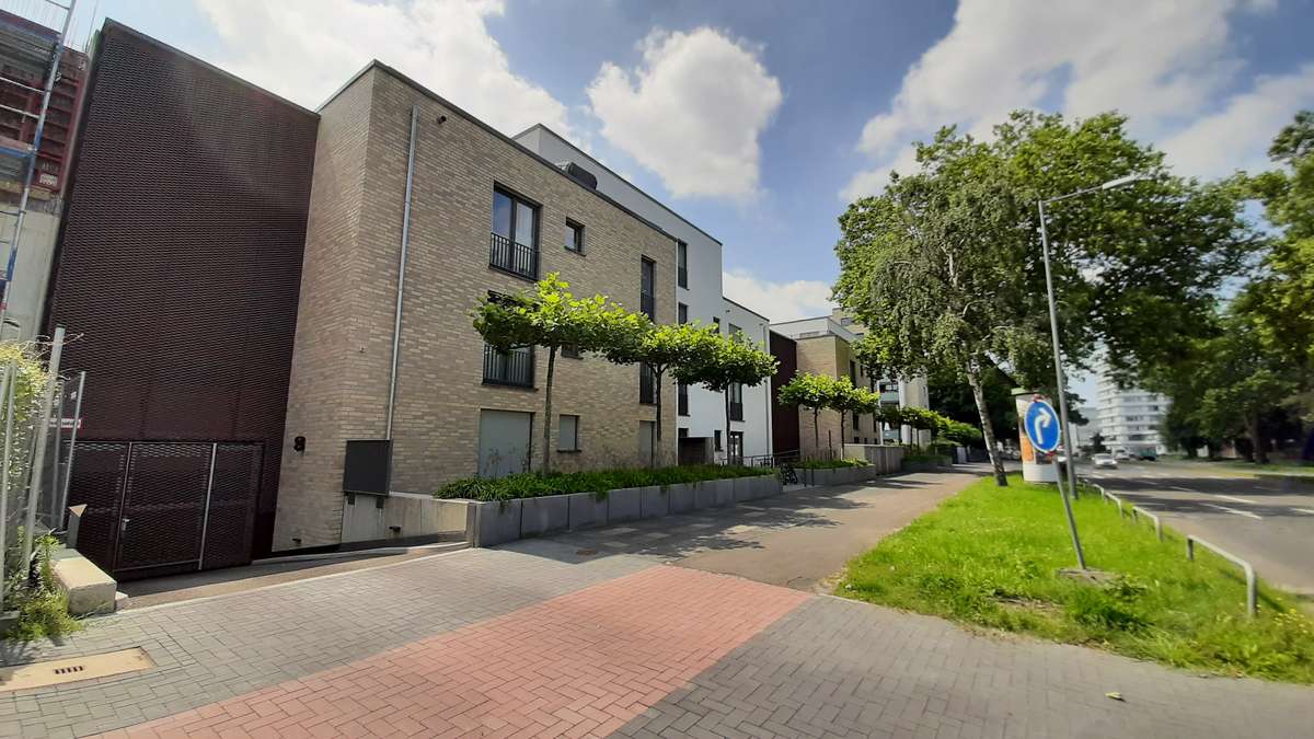 Hausansicht gesamt