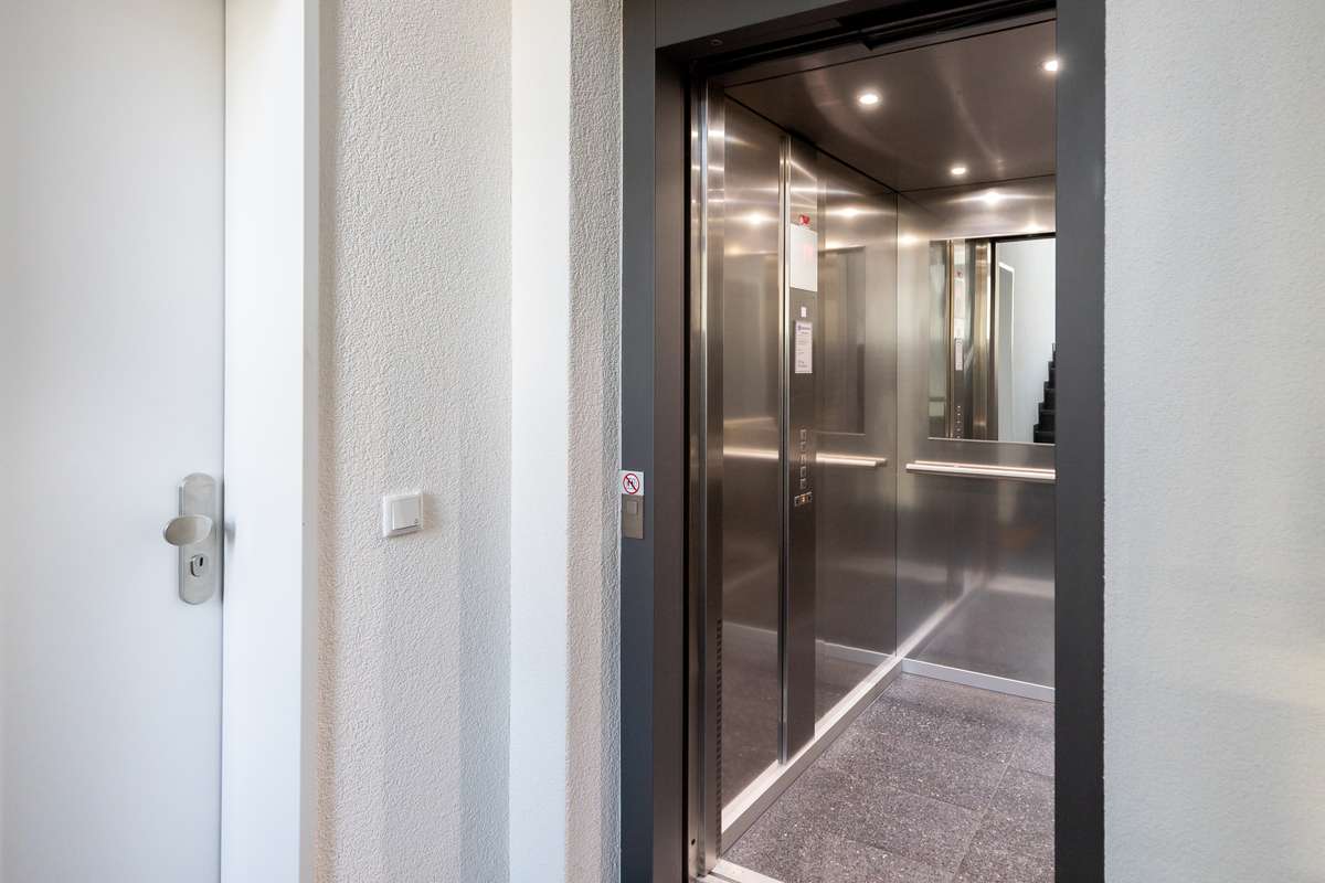 Beispiel Aufzug (3)