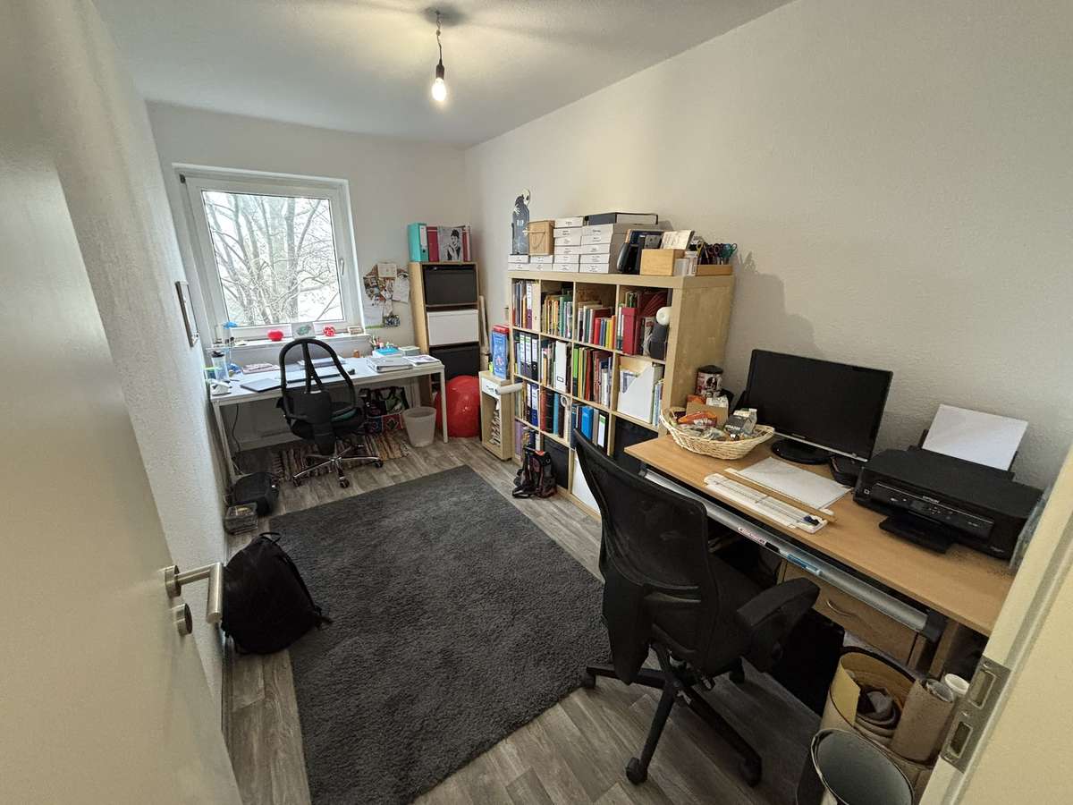 Schlaf- bzw. Arbeitszimmer