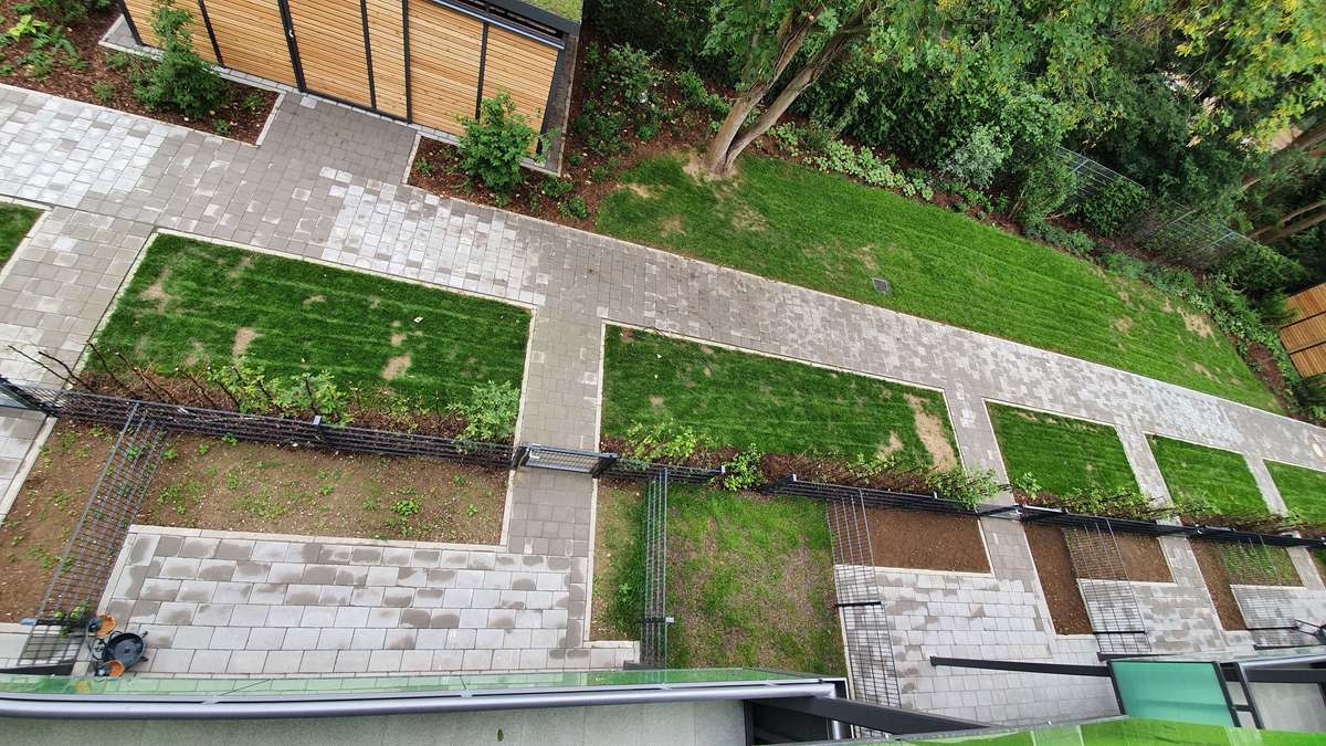 Außenanlage
