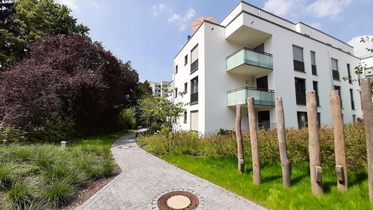 Gartenanlage hinten