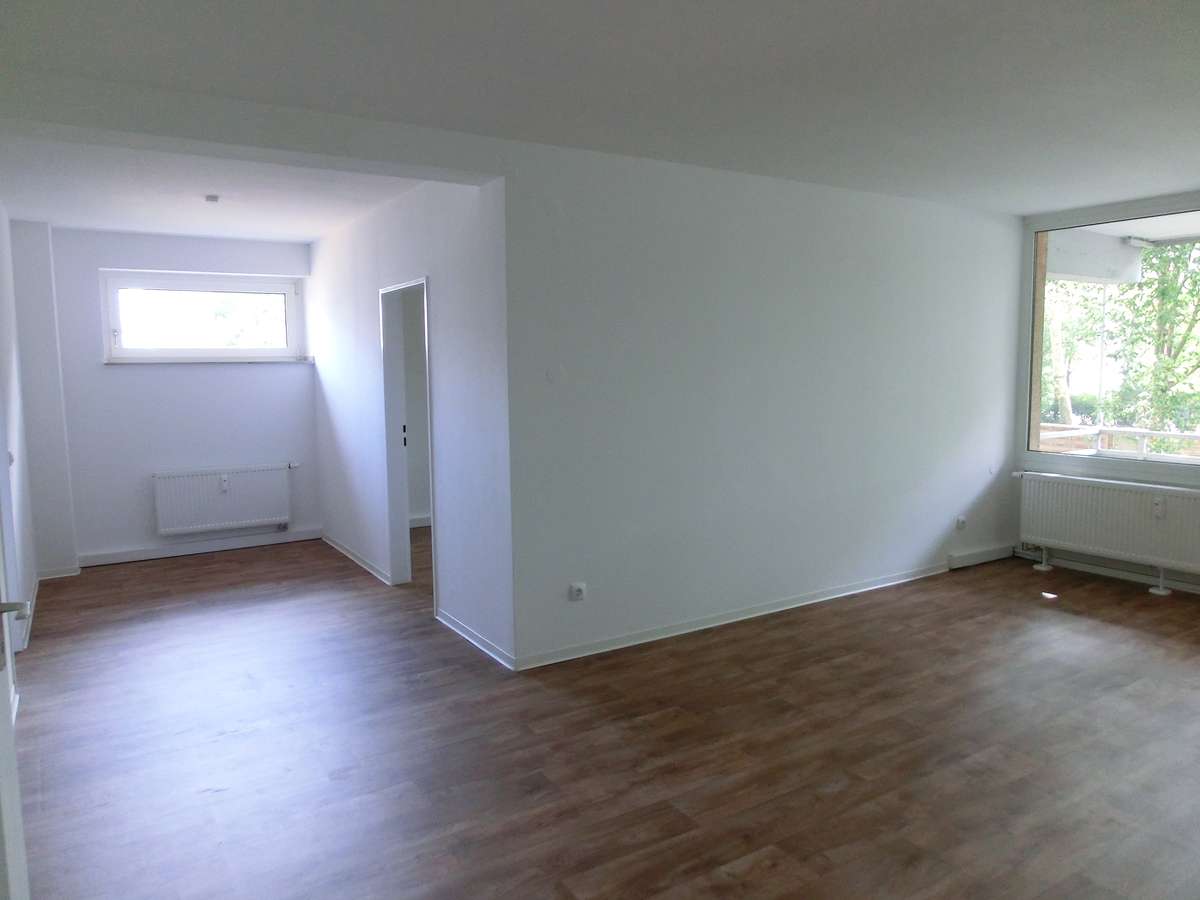Wohnzimmer und Eßbereich