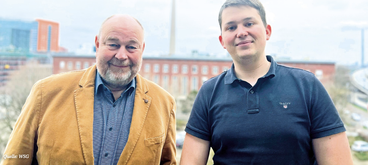 Hans-Jörg Schmidt (li.), Geschäftsführer der WSG in Düsseldorf, und WSG-Auszubildender und angehend dualer Student Ole van de Moosdijk